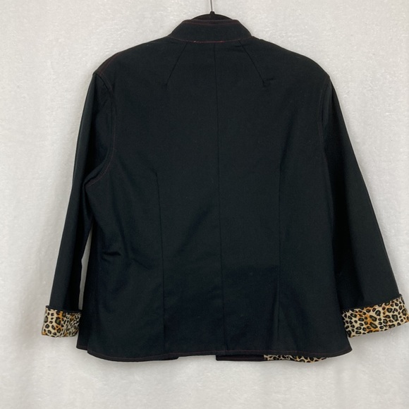Vanity Collections Women’s Floral Embroidered Beaded Jacket sz Medium - Picture 2 of 14